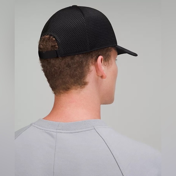 NWT Lululemon Camo‎ Trucker Hat